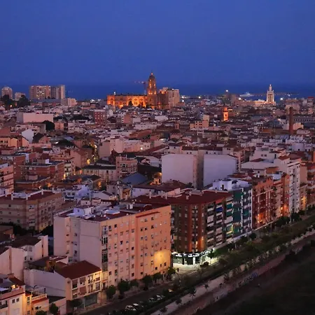 -malagasunapts-urbansky Crazy Views