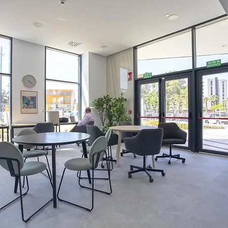 -malagasunapts-urbansky Crazy Views Apartment *