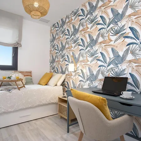 -malagasunapts-urbansky Crazy Views Apartment *