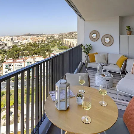 -malagasunapts-urbansky Crazy Views